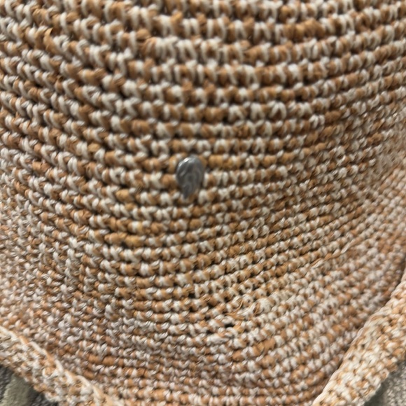 Helen Kaminski Raffia Hat. handmade in Madagascar - Picture 2 of 3